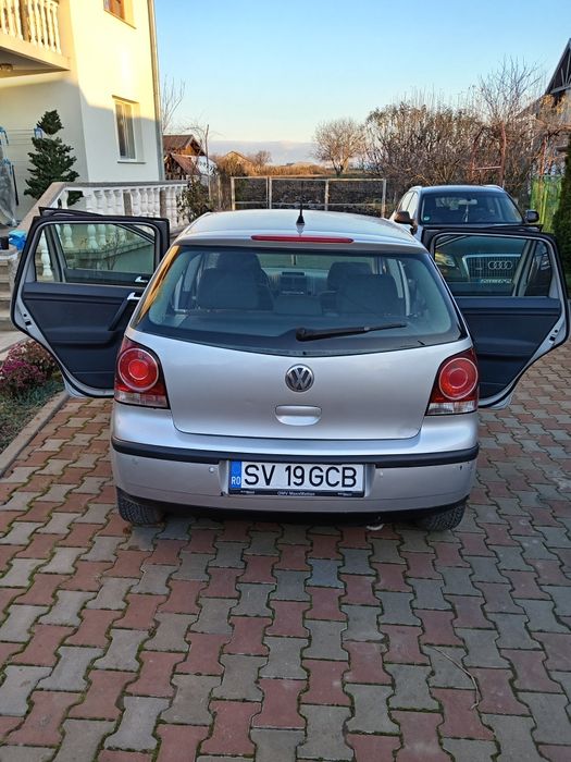 Mașina se prezintă bine din punct de vedere  estetic