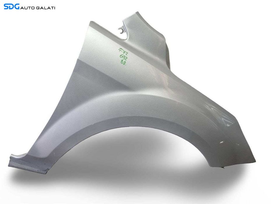 Aripa Dreapta Fata Ford Focus 2 Facelift 2007 - 2011 Culoare Moondust Silver [LC4268]