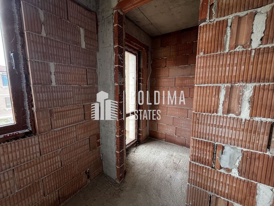 Продава се Къща в Поморие - 192 кв.м за 637 €/кв.м - Снимка #5