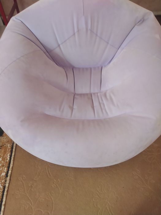 СРОЧНО мягкую мебель надувное кресло в отличном состоянии