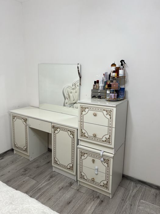 Шифоньер/тумба/сундук