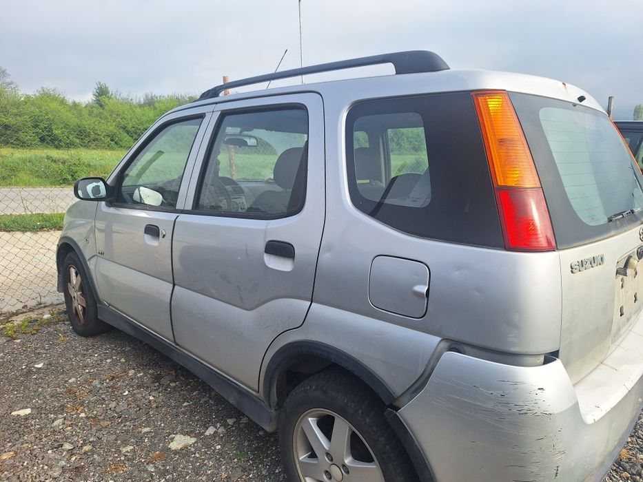 Suzuki Ignis Suzuki