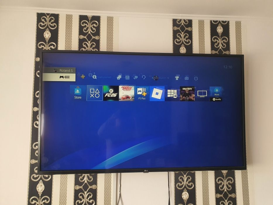 PlayStation 4 1tb