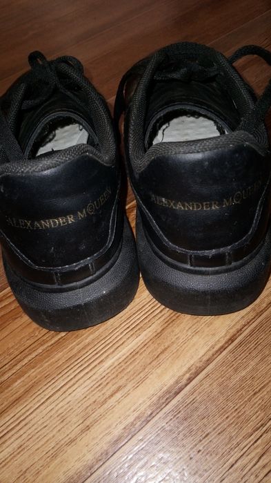 Продам обувь для девочки