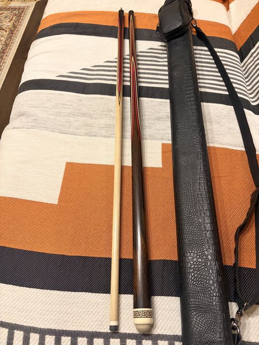 Продам бильярдный Кий Грек