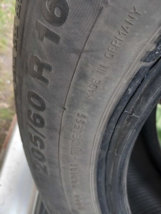 205/60 R16 Continental Contiwinter contact
