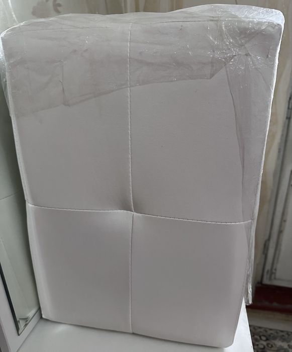 Шкаф,2 тумба,зеркало,пуфик