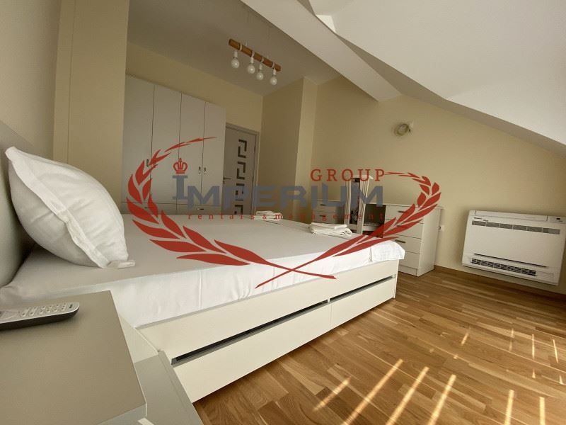 Дава се под наем Тристаен апартамент в Варна, Цветен квартал - 85 кв.м за 663 € - Снимка #1