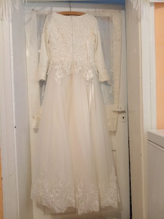 Vand rochie de mireasa... Nu a fost îmbrăcată niciodată