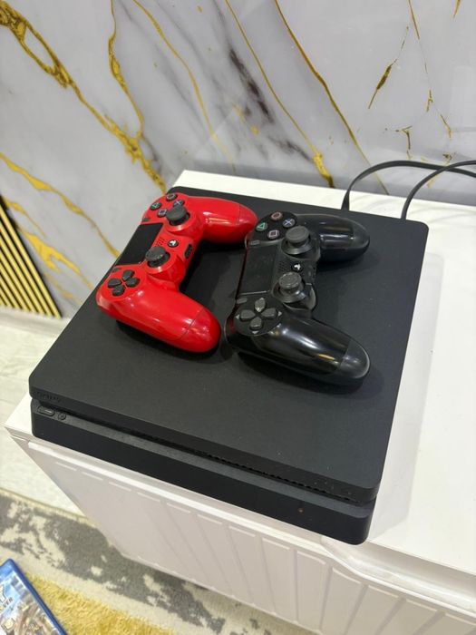 PlayStation 4 -1024гб