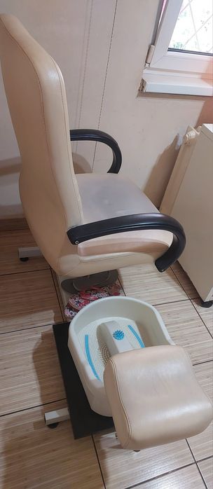 Vand scaun pedichiura