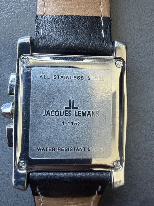 Часовник jacques lemans 1-1152