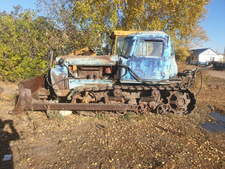Продам трактор ДТ 75