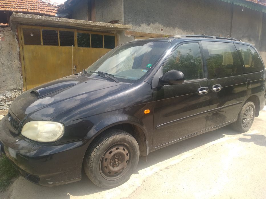 Киа Карнавал на части