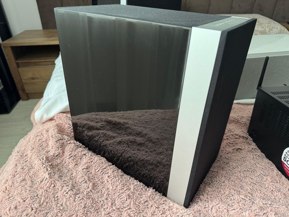 Sistem audio receiver Denon AVR-X2400H + boxe Definitive Technology