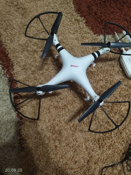 Dronă Stunt (ieftina)