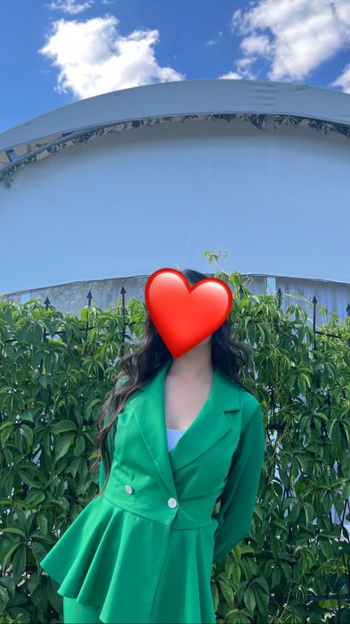 Костюм женский