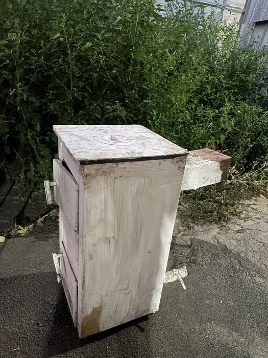 Продам чугунную печку