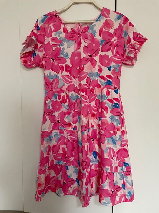 Лятна цветна рокля XS