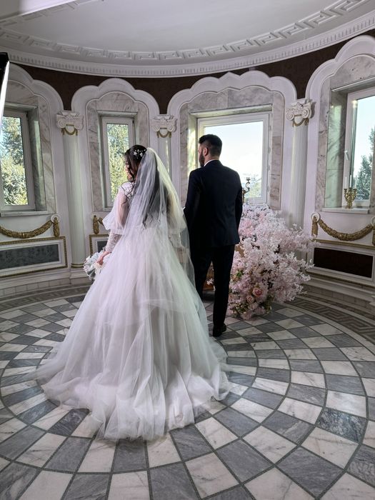 Платье свадебное