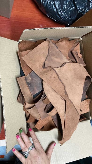 Bucati piele naturala