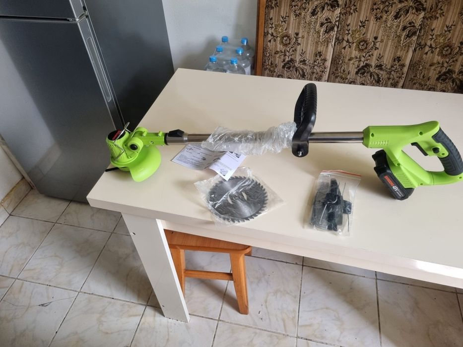 De vânzare motocositoare pe acumulator p