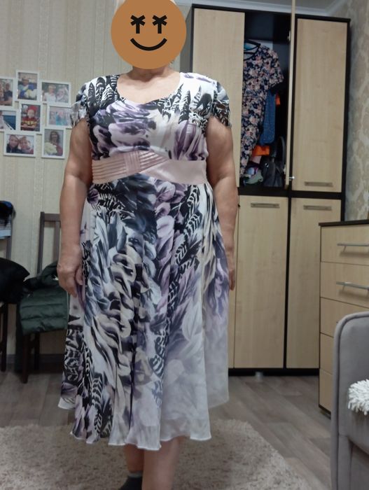 Продам платье 48 рр и 54 рр