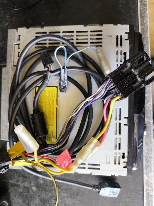 Висок клас авто радио Mp3/CD плейър и USB Pioneer DEH-50UB