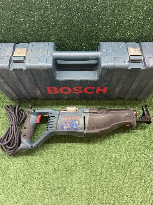 Саблен трион Bosch GSA 1200E