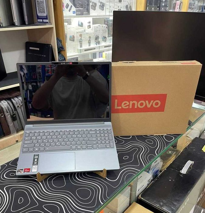 Lenovo Ideapad slim 3 R5 7535HS 8/256/Display 15'1 OLED 2K