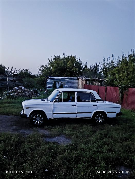 Продам ваз 21065