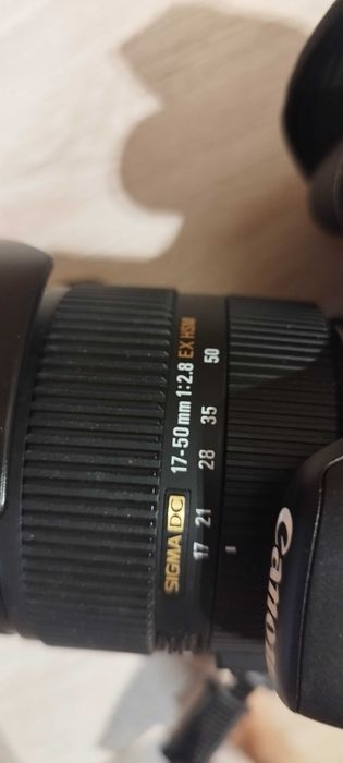 Фотоаппарат цифровой canon EDS 550d с объективом