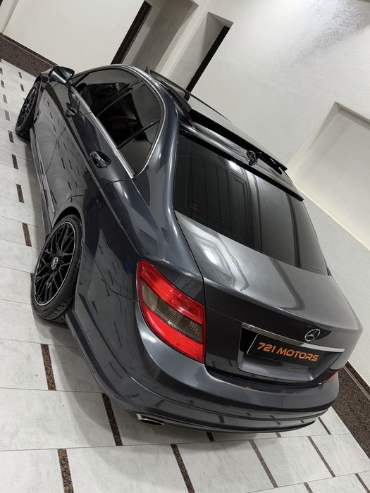 Mercedes Benz W204 C200 2 kompressor
