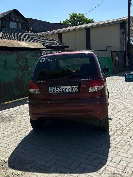 Продам машину матиз