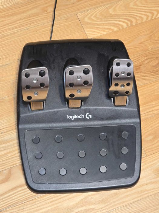 Volan logitech G29 + schimbator logitech H-pattern