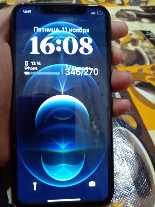 iPhone X sotiladi xolati yaxshi