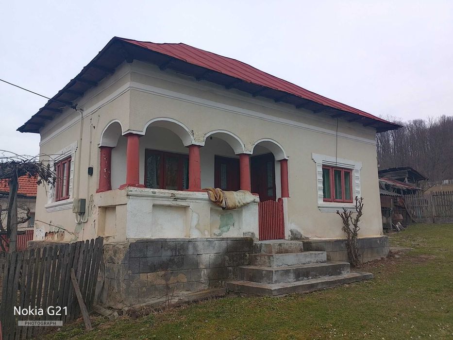 Casă Valea Stanii + teren intravilan