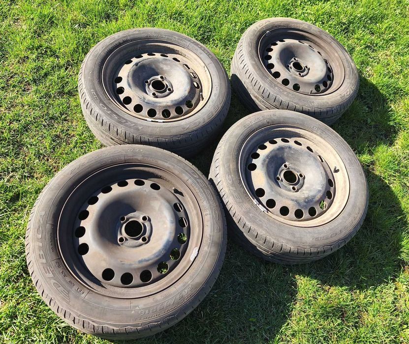 Vand jante din otel R16, in 4 prezoane,  pentru Opel Astra H 2006, echipate cu anvelope Debica Presto de vara