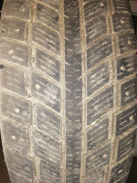 Продам шины  в хорошем состтянии