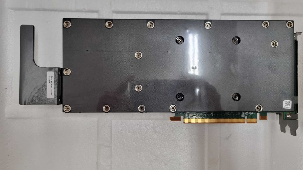 Radeon RX6800XT 16GB GDDR6 Видеокарта