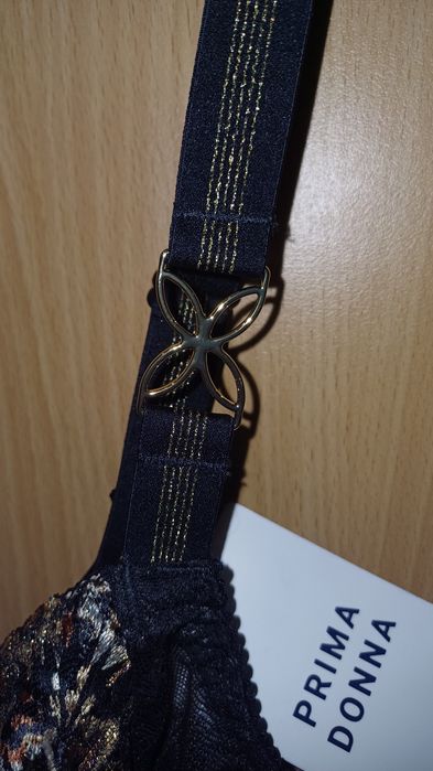 Сутиен Prima Donna 70 E нов