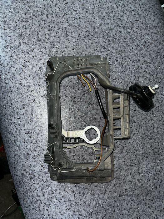 Корпуса фар мерседес w124