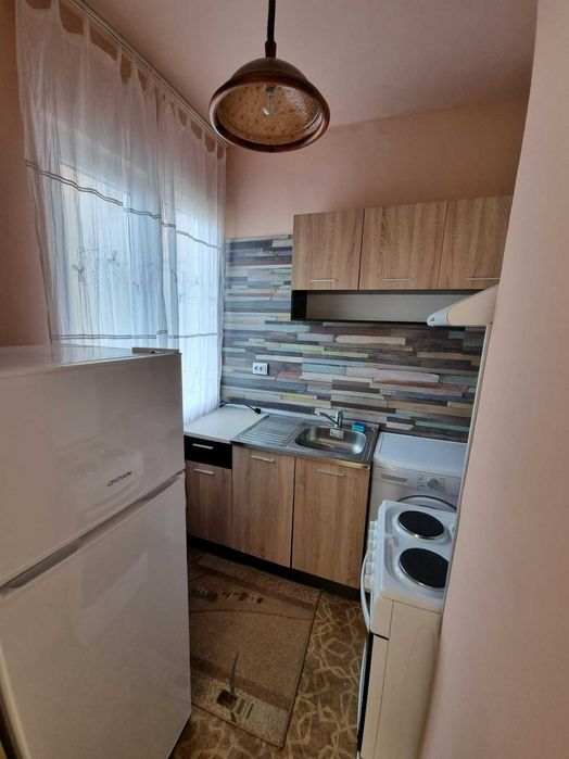 Дава се под наем Едностаен апартамент в Пловдив, Тракия - 36 кв.м за 175 € - Снимка #7