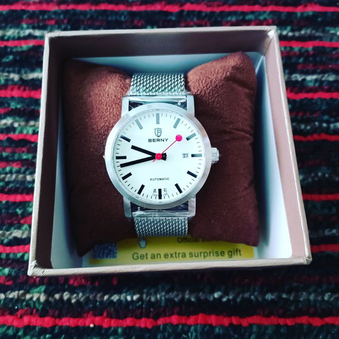 Автоматическое механические часы  ʼ  BERNY ʼ