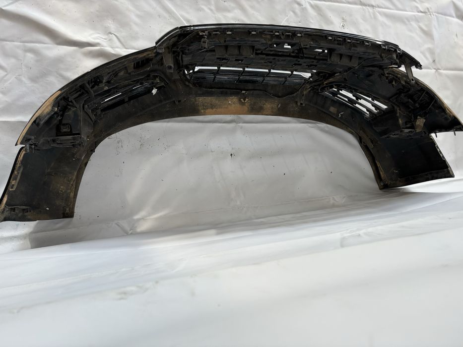 Audi A8 D4 ABT предна броня оборудвана!