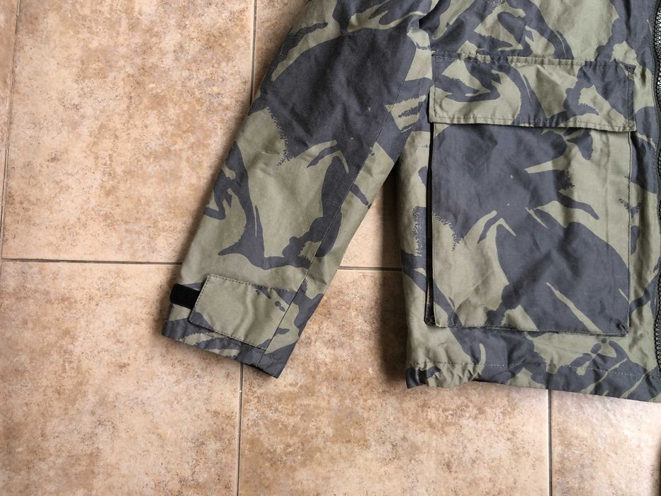 Peak performance jacket яке L