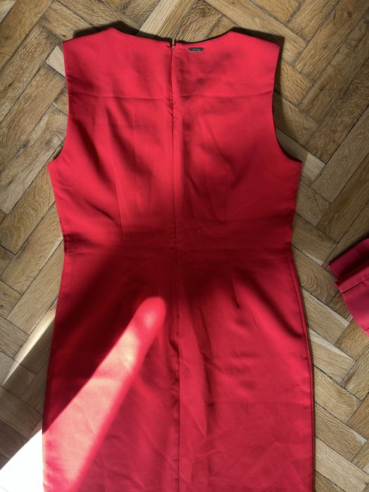 Уникална рокля GUESS