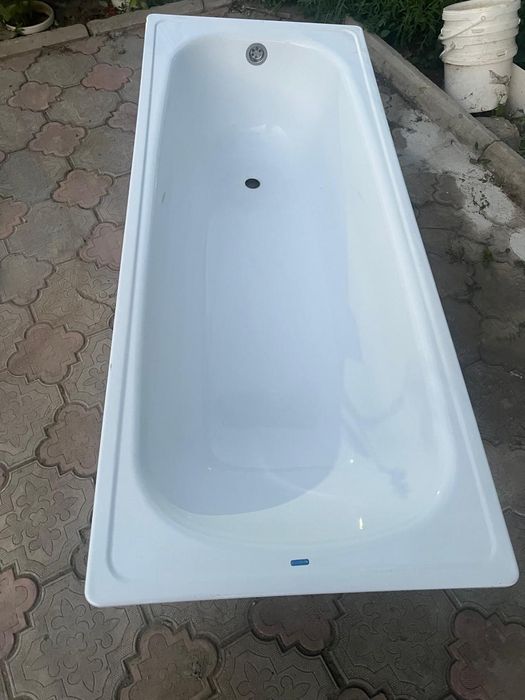 Продам железную дверь и ванну