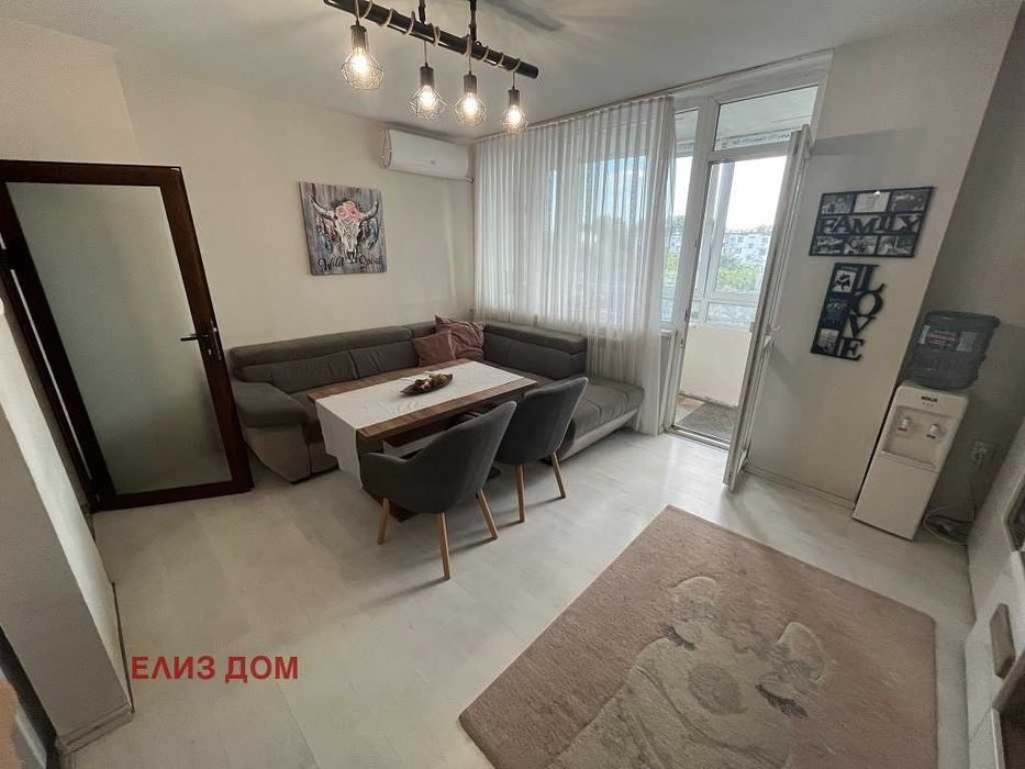 Продава се Тристаен апартамент в Варна, Младост 1 - 72 кв.м за 2581 €/кв.м - Снимка #4