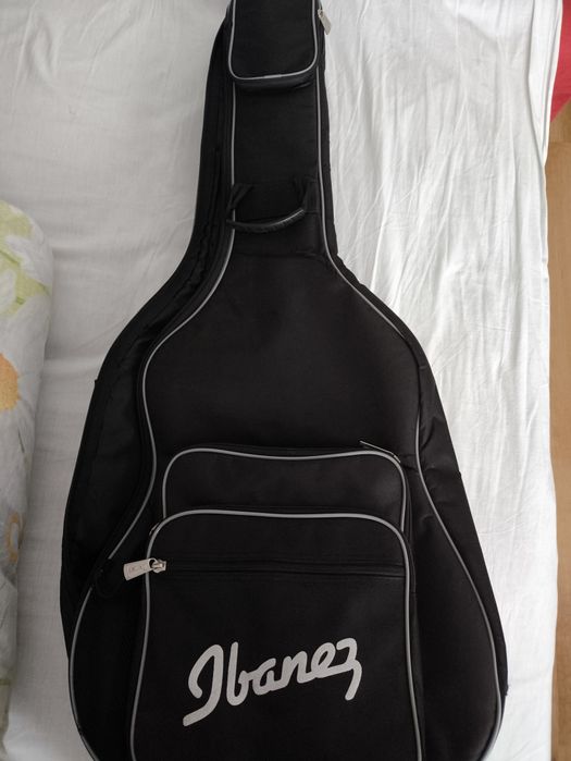 Vând chitară Fender GDC 200SCE NAT – stare foarte bună